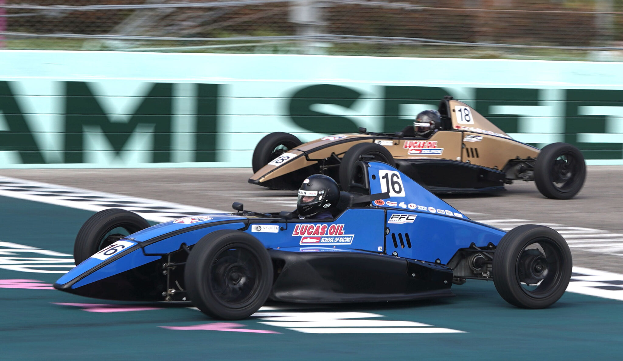 Start Your Racing Education Here - Lucas Oil School of Racing